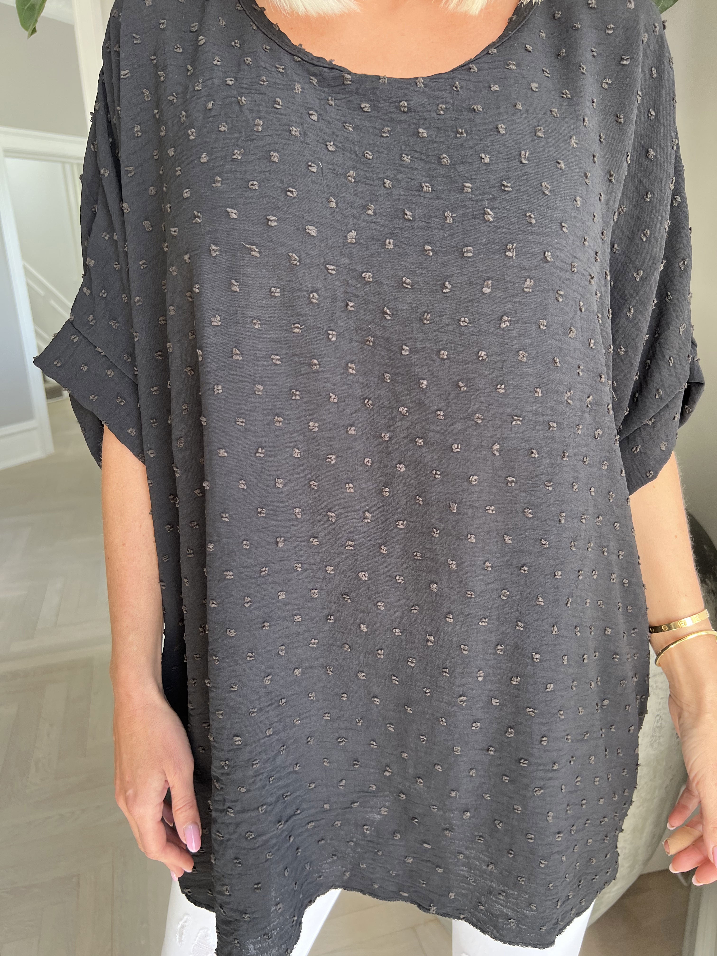 Mileah - Sød bluse med prikket detaljer